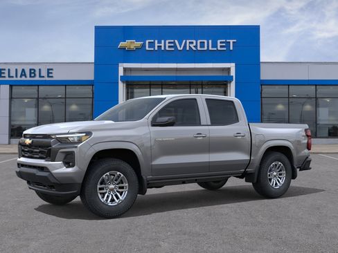 New 2026 Chevrolet Colorado LT w/ LT Convenience Package AWD/4WD image 2