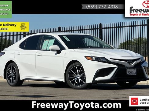 Certified 2022 Toyota Camry SE w/ Convenience Package FWD image 1
