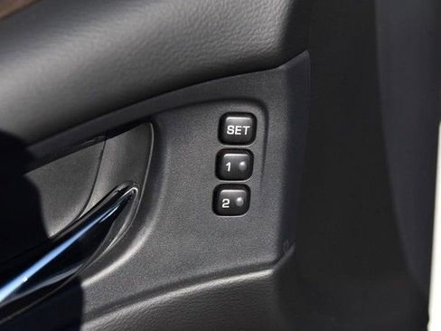 Used 2024 Nissan Murano Platinum w/ Cargo Package image 10