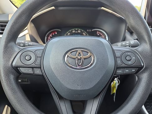 Used 2025 Toyota RAV4 LE FWD image 24