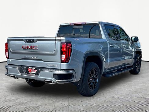 Used 2025 GMC Sierra 1500 Elevation w/ Elevation Premium Package AWD/4WD image 6