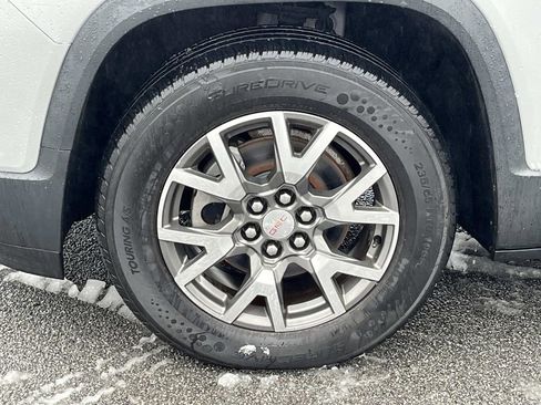 Used 2020 GMC Acadia SLE w/ Driver Convenience Package image 10