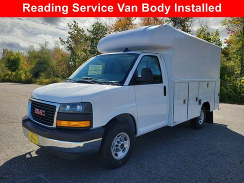 New 2025 GMC Savana 3500 w/ Power Convenience Package image 1