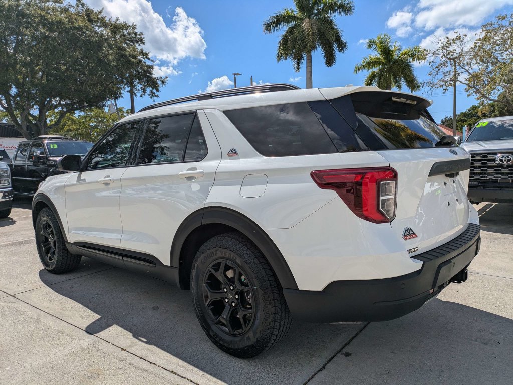 Used 2023 Ford Explorer Timberline AWD/4WD image 6