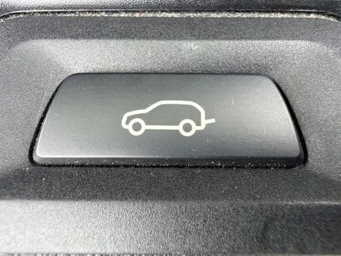 Used 2019 BMW X5 xDrive50i w/ M Sport Package AWD/4WD image 12