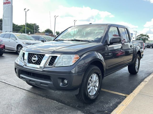 Used 2015 Nissan Frontier SV w/ SV Value Truck Package RWD image 5