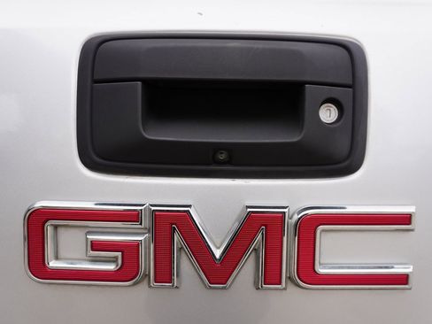 Used 2018 GMC Sierra 3500 Denali w/ Duramax Plus Package image 30