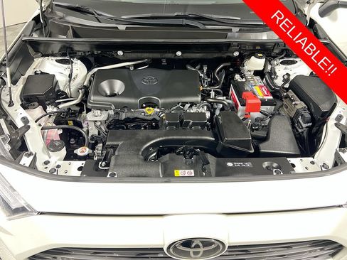 Used 2022 Toyota RAV4 Limited FWD image 30