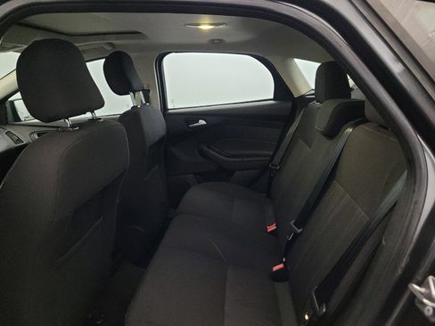 Used 2016 Ford Focus SE FWD image 18