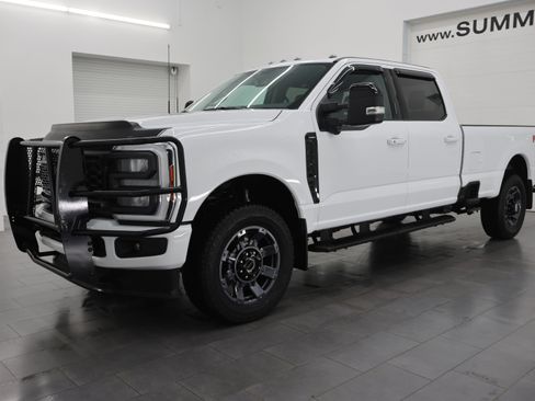 Used 2024 Ford F350 Lariat w/ Sport Appearance Package AWD/4WD image 7