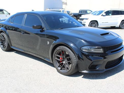 Used 2023 Dodge Charger SRT Hellcat w/ Harman/Kardon Audio Group RWD image 3