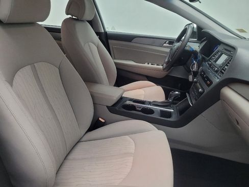 Used 2016 Hyundai Sonata SE image 21