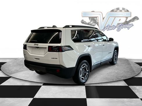 Used 2026 Jeep Cherokee Limited AWD/4WD image 5