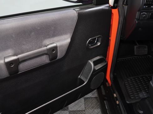 Used 2003 Land Rover Discovery S image 25