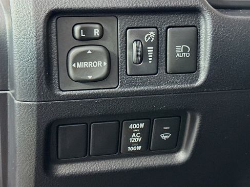 Used 2024 Toyota 4Runner TRD Off-Road Premium image 17