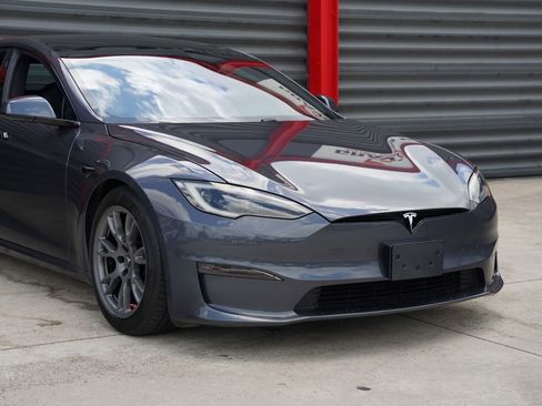 Used 2023 Tesla Model S AWD/4WD image 6