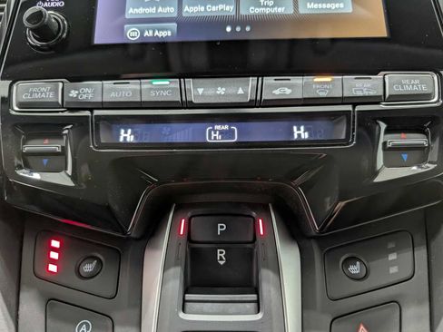 Certified 2024 Honda Odyssey EX-L image 34