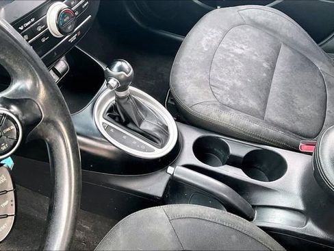 Used 2019 Kia Soul + image 15