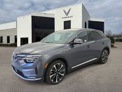New 2025 VinFast VF 8 Plus