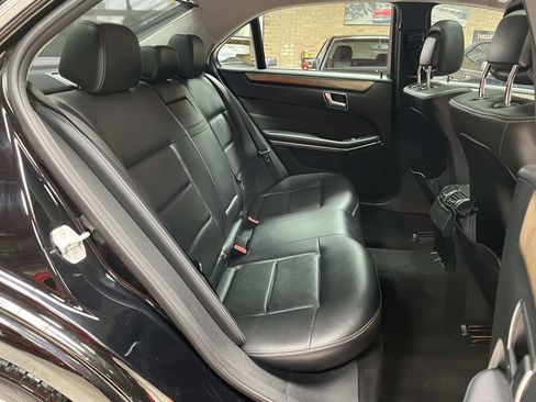 Used 2014 Mercedes-Benz E 250 BlueTEC 4MATIC Sedan image 25