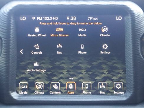 Used 2022 Jeep Wrangler Unlimited Sahara AWD/4WD image 29