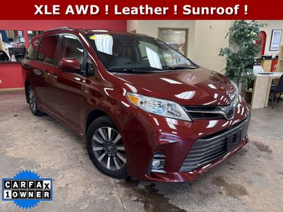 Used 2018 Toyota Sienna XLE