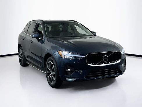 Used 2023 Volvo XC60 B5 Core w/ Protection Package Premier FWD image 3