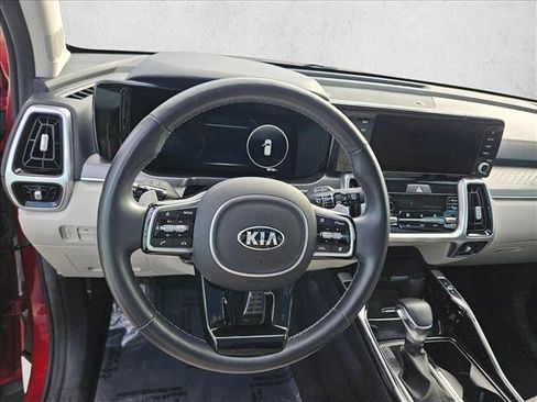Used 2021 Kia Sorento SX image 17