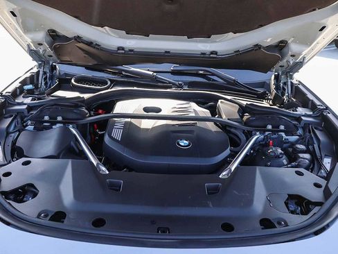 Used 2023 BMW 740i w/ Parking Assistance Package image 36