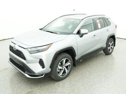 New 2025 Toyota RAV4 SE