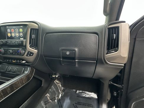 Used 2016 GMC Sierra 3500 Denali w/ Duramax Plus Package image 19