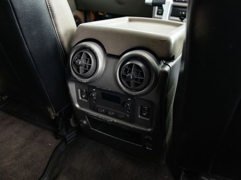 Used 2003 HUMMER H2 w/ Preferred Equipment Group AWD/4WD image 29