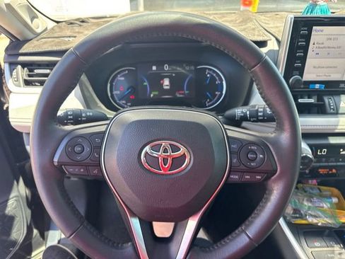 Used 2021 Toyota RAV4 Limited w/ Limited Grade Weather Package AWD/4WD image 3
