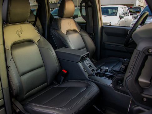 New 2025 Ford Bronco Badlands image 35