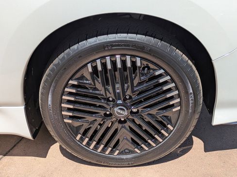 New 2025 Nissan Leaf SV Plus image 4