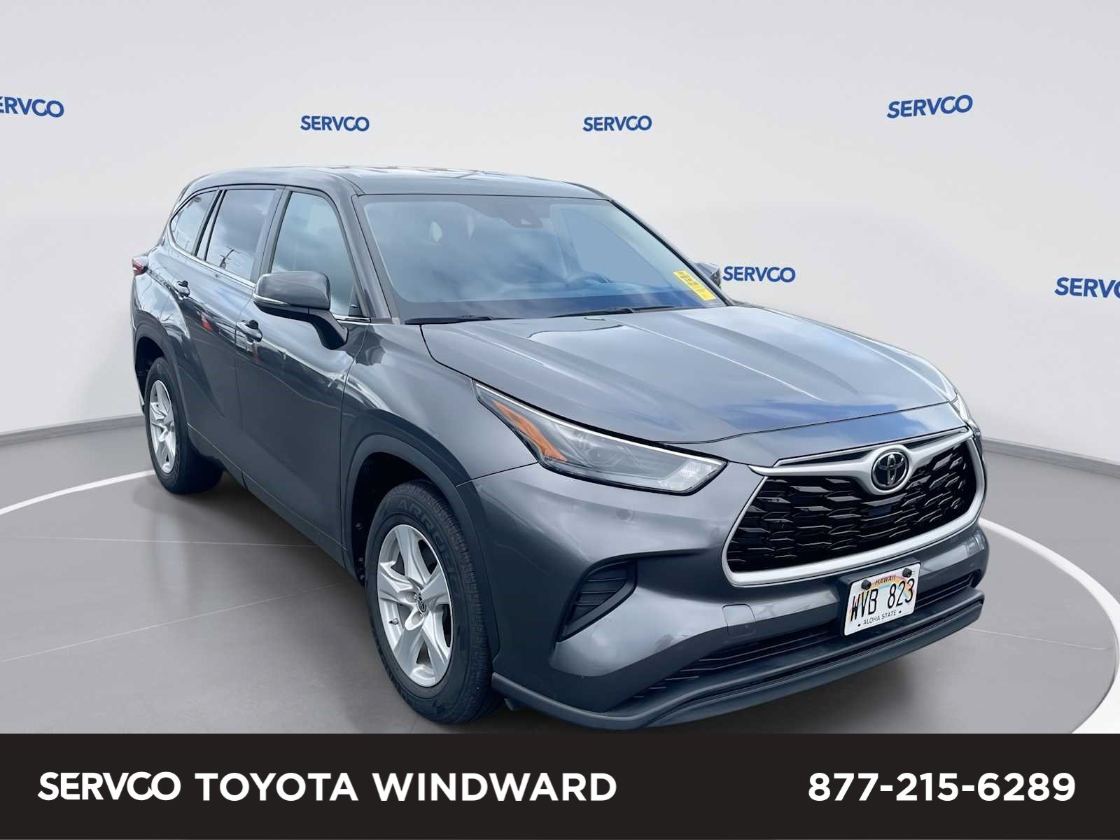 Used 2023 Toyota Highlander L FWD image 1