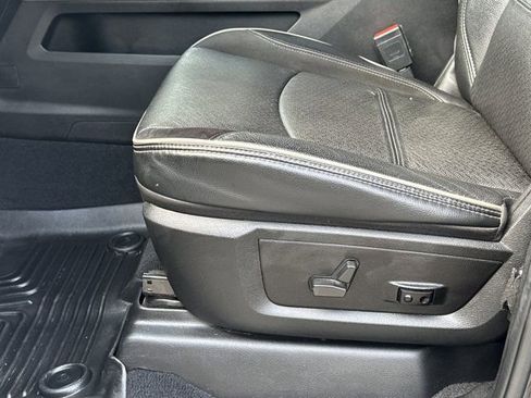 Used 2022 RAM 2500 Laramie AWD/4WD image 11