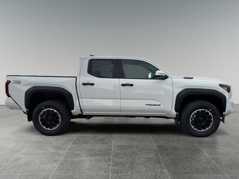 New 2025 Toyota Tacoma TRD Off-Road image 6