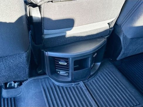 Used 2024 RAM 2500 Big Horn w/ Safety Group image 23