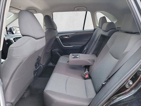 Used 2025 Toyota RAV4 XLE FWD image 14