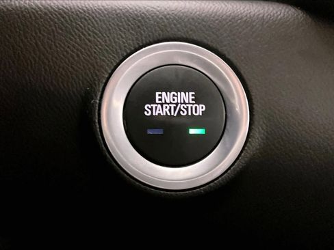 Used 2023 GMC Terrain Denali w/ Black Diamond Edition image 33