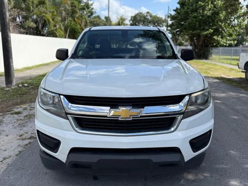 Used 2019 Chevrolet Colorado W/T RWD image 5