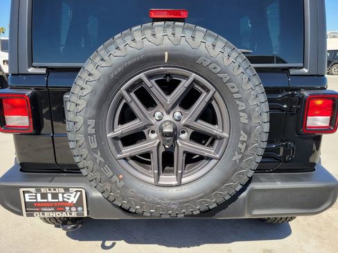 New 2026 Jeep Wrangler Sport S image 18