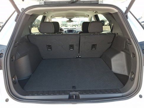 Certified 2024 Chevrolet Equinox LT image 27