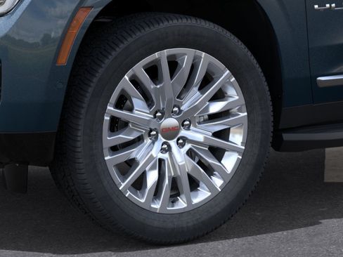 New 2026 GMC Yukon XL Elevation w/ Elevation Premium Package AWD/4WD image 9