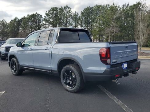 New 2026 Honda Ridgeline Black Edition image 6