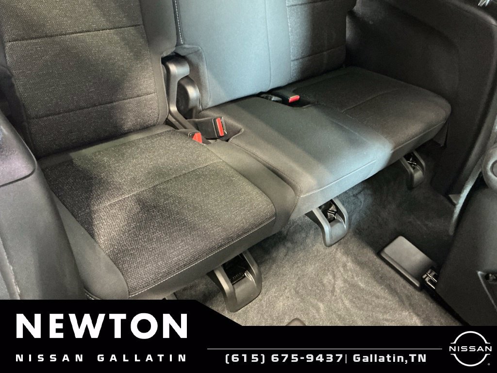 Used 2024 Chevrolet Traverse LT FWD image 23