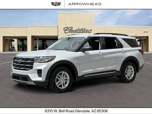 Used 2025 Ford Explorer Active RWD image 1