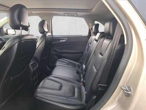 Used 2018 Ford Edge Titanium w/ Equipment Group 301A image 11