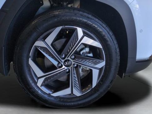 Used 2023 Hyundai Tucson Limited AWD/4WD image 24